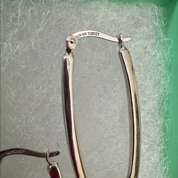 14k White Gold Rectangle Hoop Earrings from turkey - Picture 5 of 5